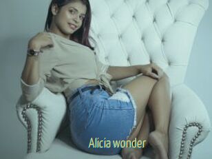 Alicia_wonder