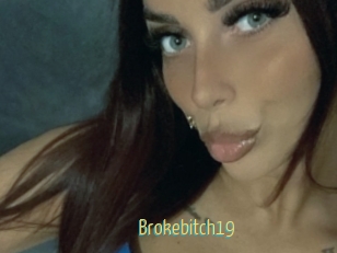 Brokebitch19