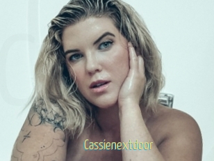 Cassienextdoor