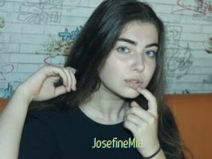 JosefineMia