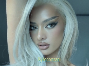 Kylieconsani