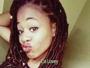 Lia_Lovey