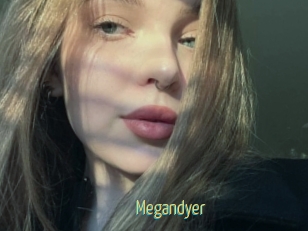 Megandyer