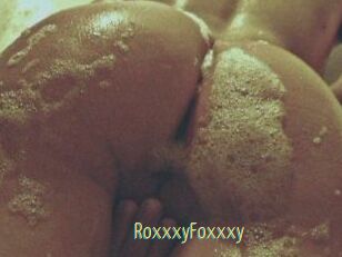 RoxxxyFoxxxy