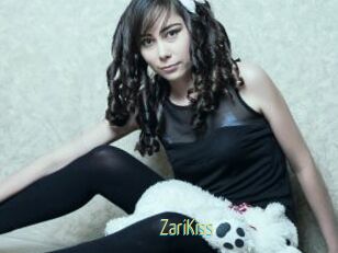 ZariKiss